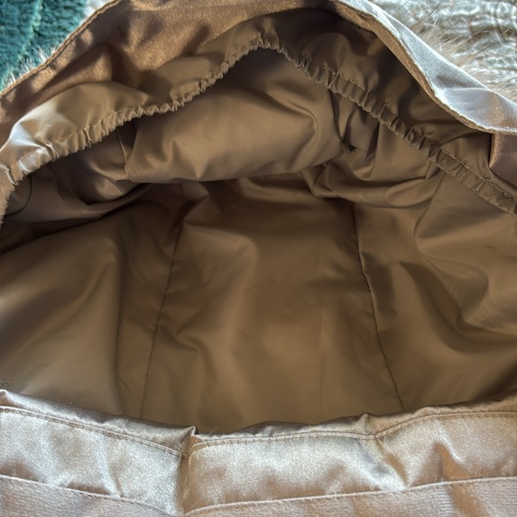 Spyder Silver Puffer Jacket Faux Fur Hooded Coat Juniors 14 - Picture 7 of 12